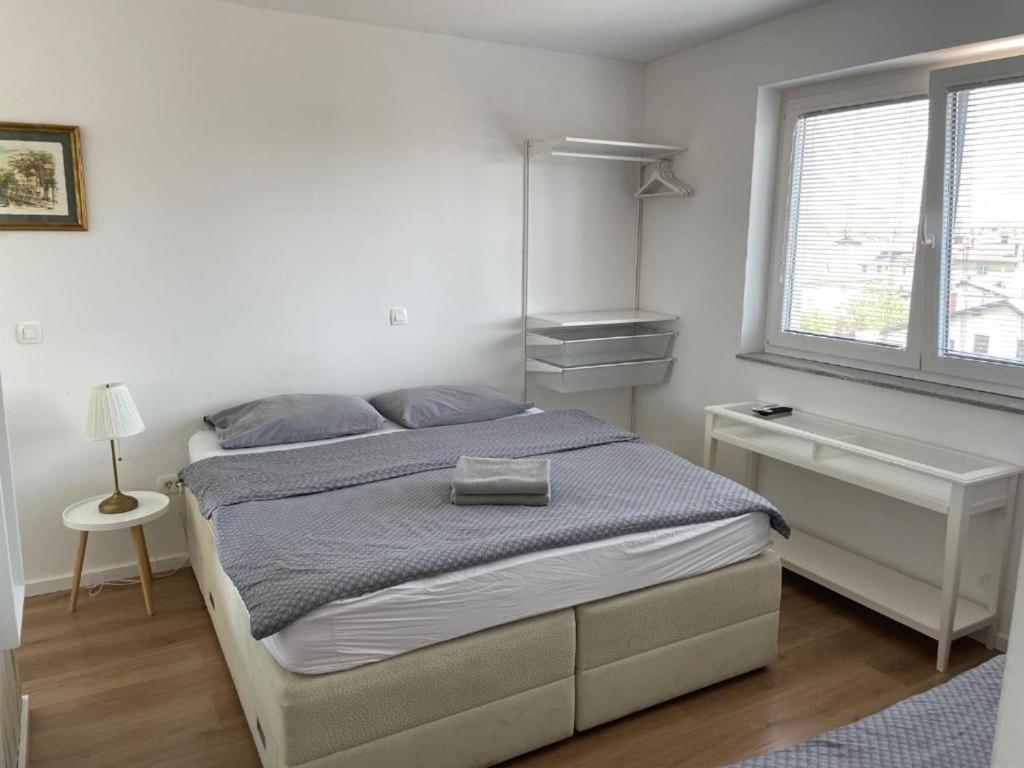 R41 - Tivoli Groundfloor Apartment ลูบลิยานา ภายนอก รูปภาพ